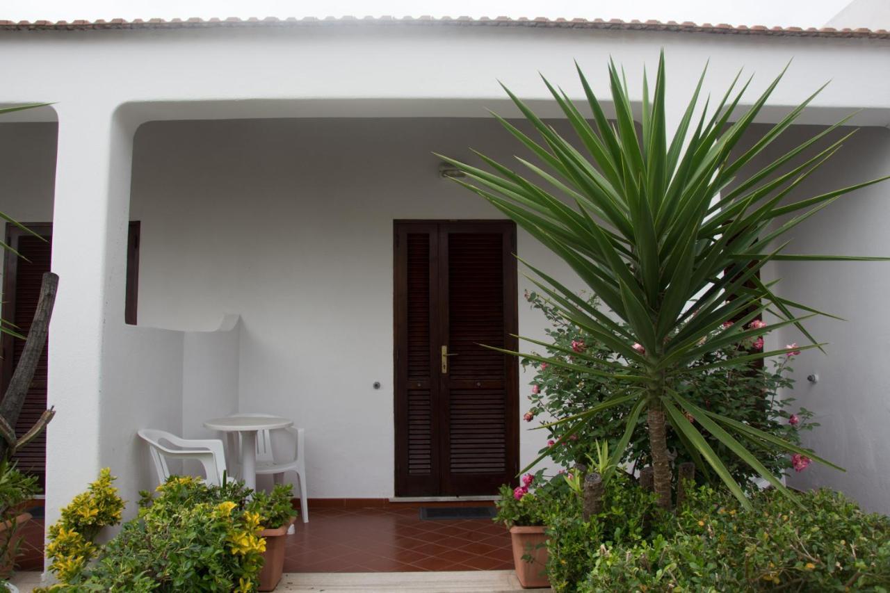 Hotel Villa Mena Forio  Exterior photo
