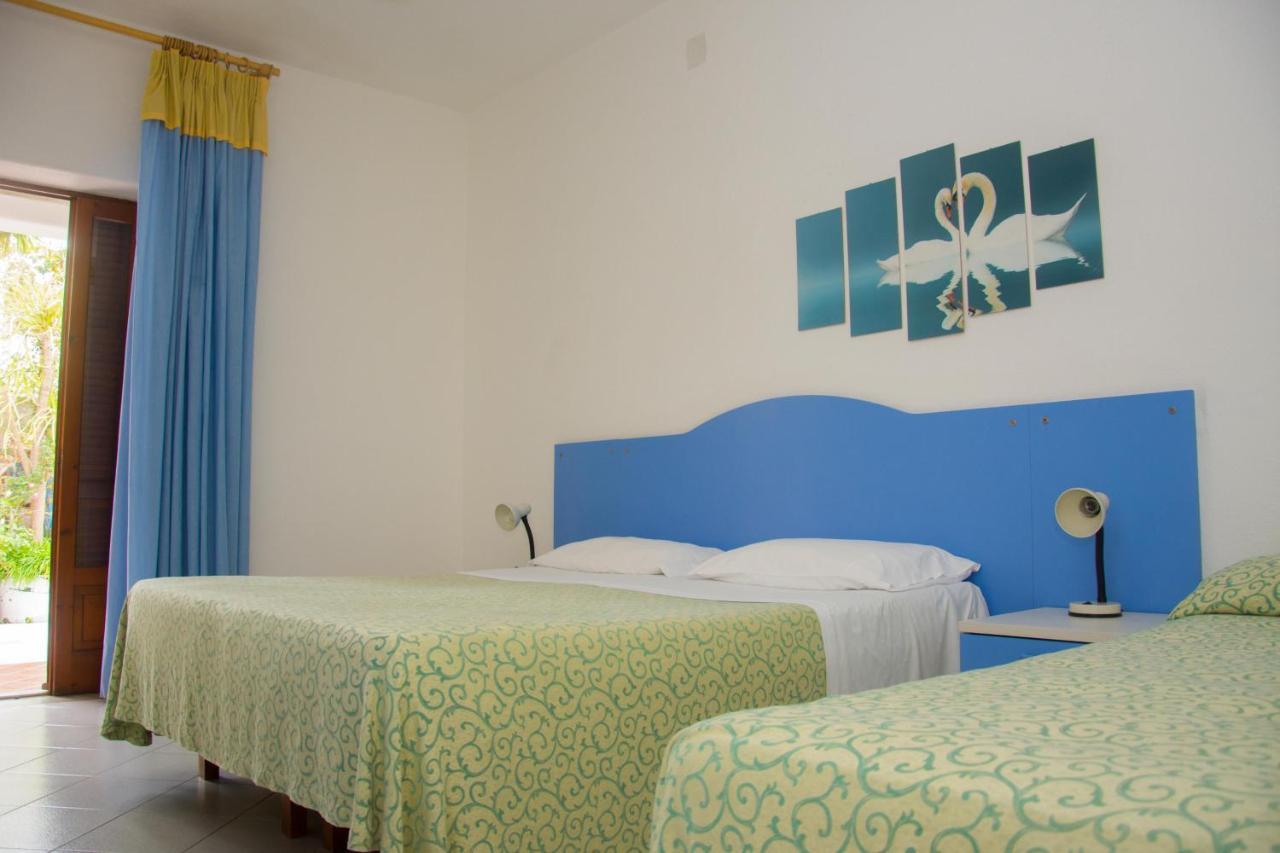 Hotel Villa Mena Forio  Exterior photo